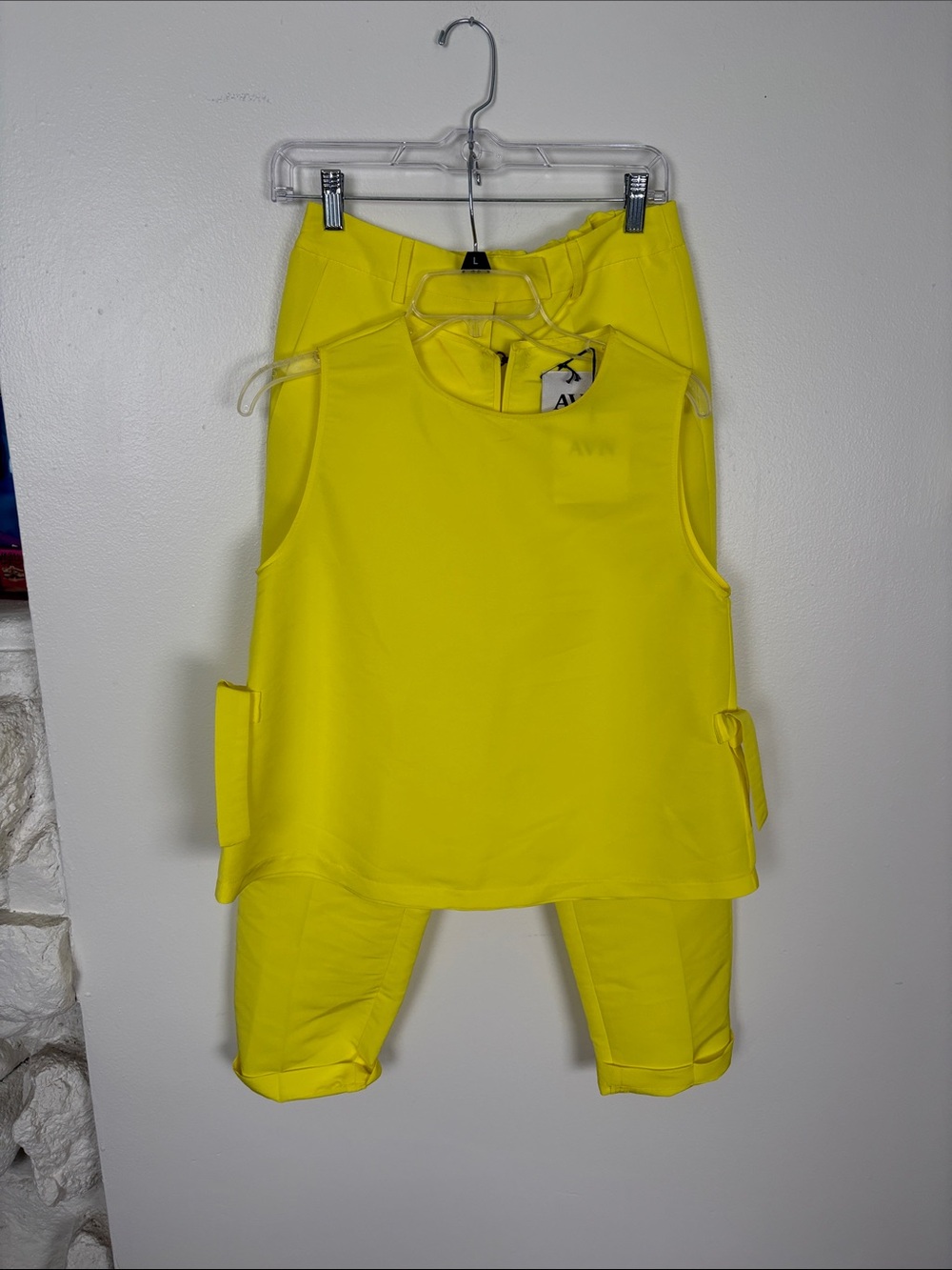 AVN Italian Designer Yellow Sleeveless Top & Cropped Pants Set